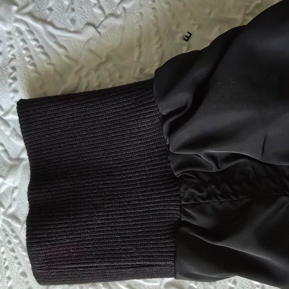 Athleta Jet Set Bomber Jacket Black Sz Medium EUC - Picture 10 of 15